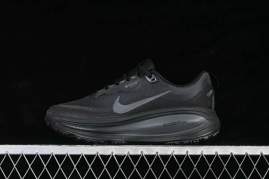 Picture of Nike Vomero 18 _SKUfw22003119379273575fw